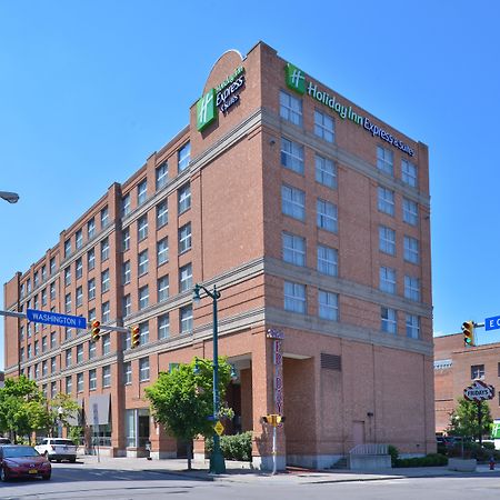 Holiday Inn Express & Suites Buffalo Downtown By Ihg Zewnętrze zdjęcie
