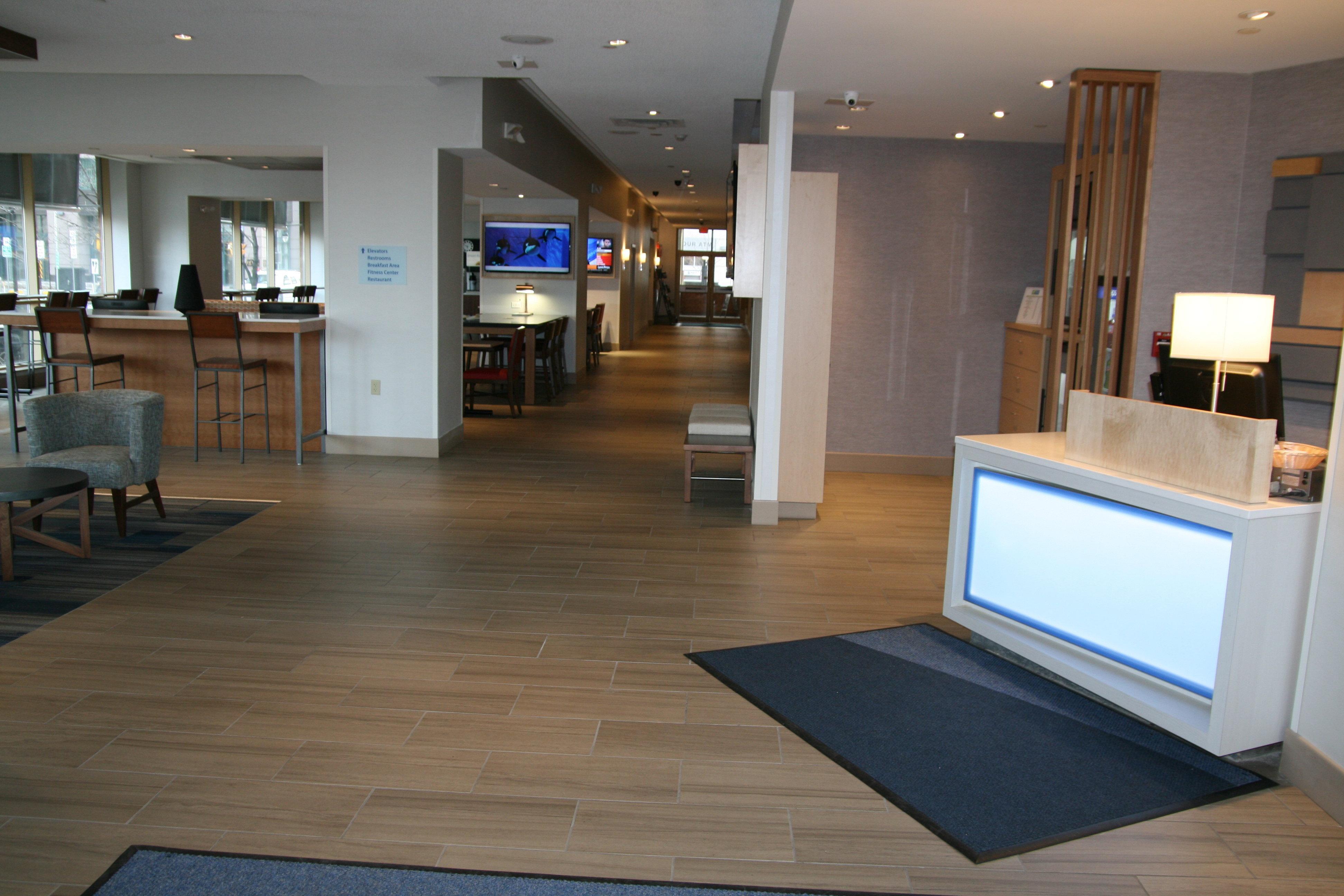 Holiday Inn Express & Suites Buffalo Downtown By Ihg Zewnętrze zdjęcie